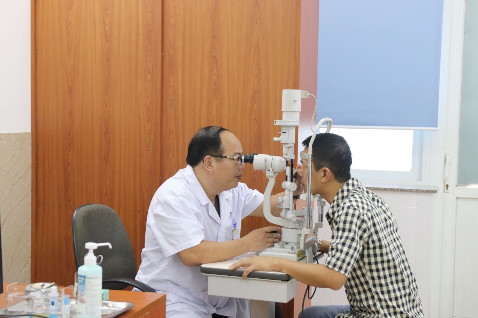 Tỷ lệ phát hiện tình trạng khô mắt chiếm khoảng 20% tại Bệnh viện mắt Trung ương 