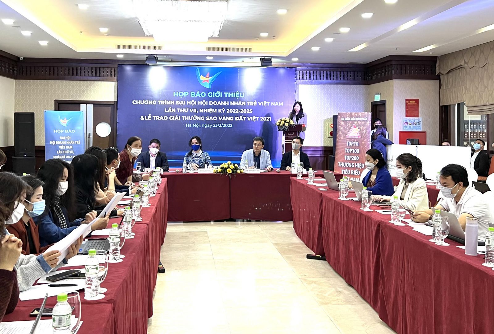 Họp báo giới thiệu chương trình Lễ trao Giải thưởng Sao Vàng đất Việt 2021