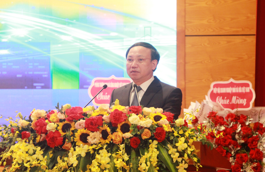 Đồng chí Nguyễn Xuân Ký, Ủy viên Trung ươnBí thư Tỉnh ủy, Chủ tịch HĐND tỉnh, phát biểu tại Đại hội.