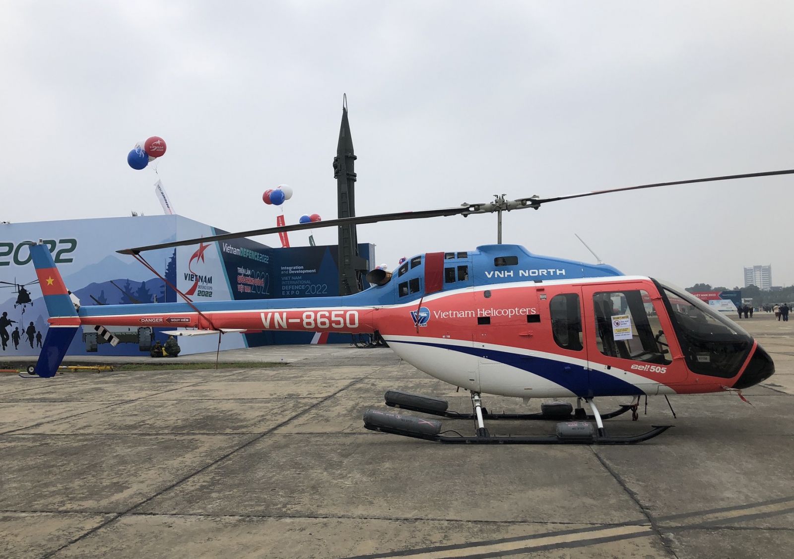 máy bay trực thăng Bell 505 số đăng ký VN-8650 