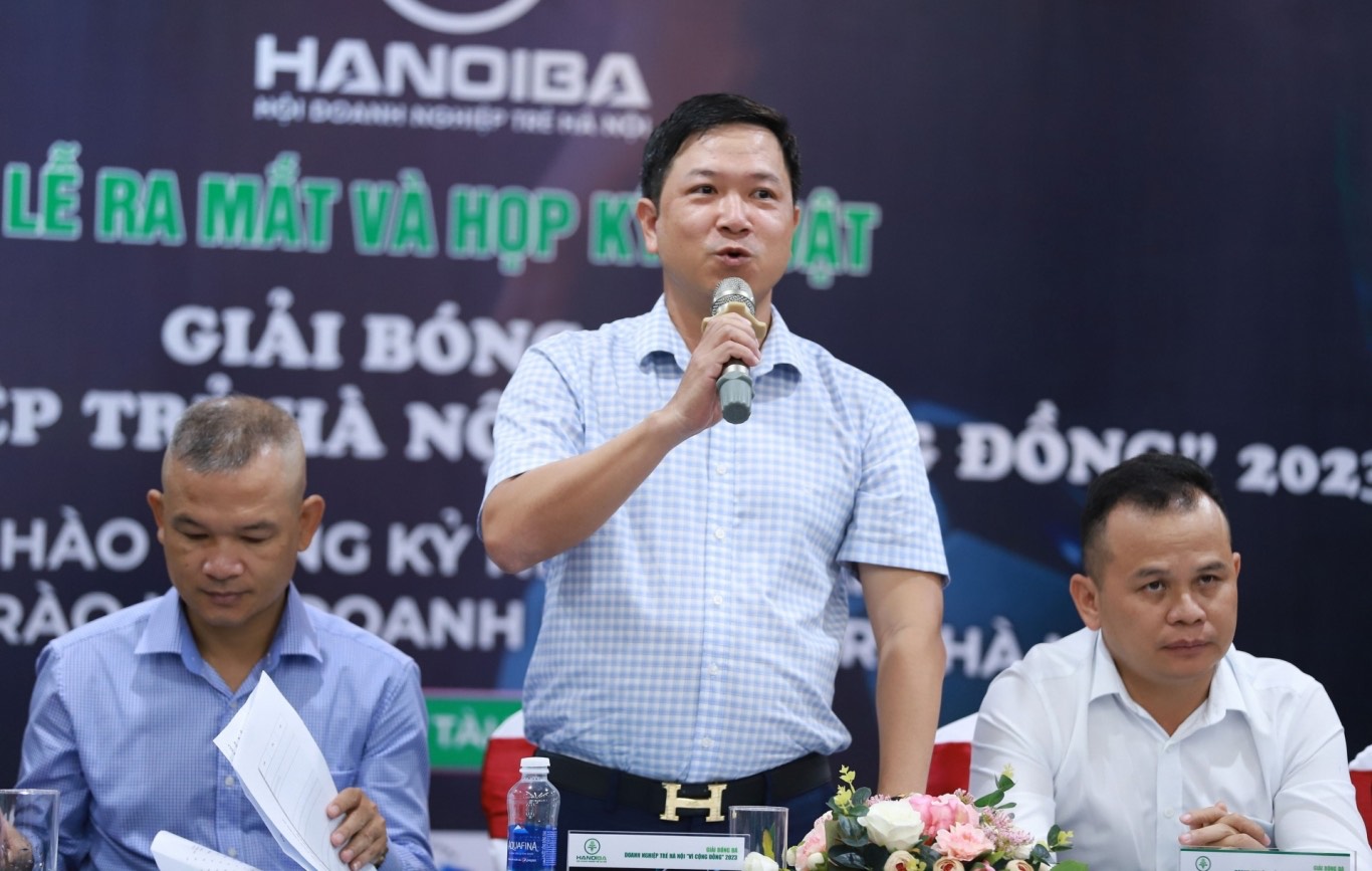Ông Trần Hữu Đông, Phó Chủ tịch HanoiBA, Trưởng Ban tổ chức Giải đấu phát biểu tại chương trình