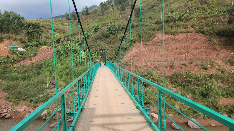 Cây cầu nối yêu thương do Nhựa Tiền Phong xây dựng đã làm thay đổi diện mạo của xã Nậm Sỏ