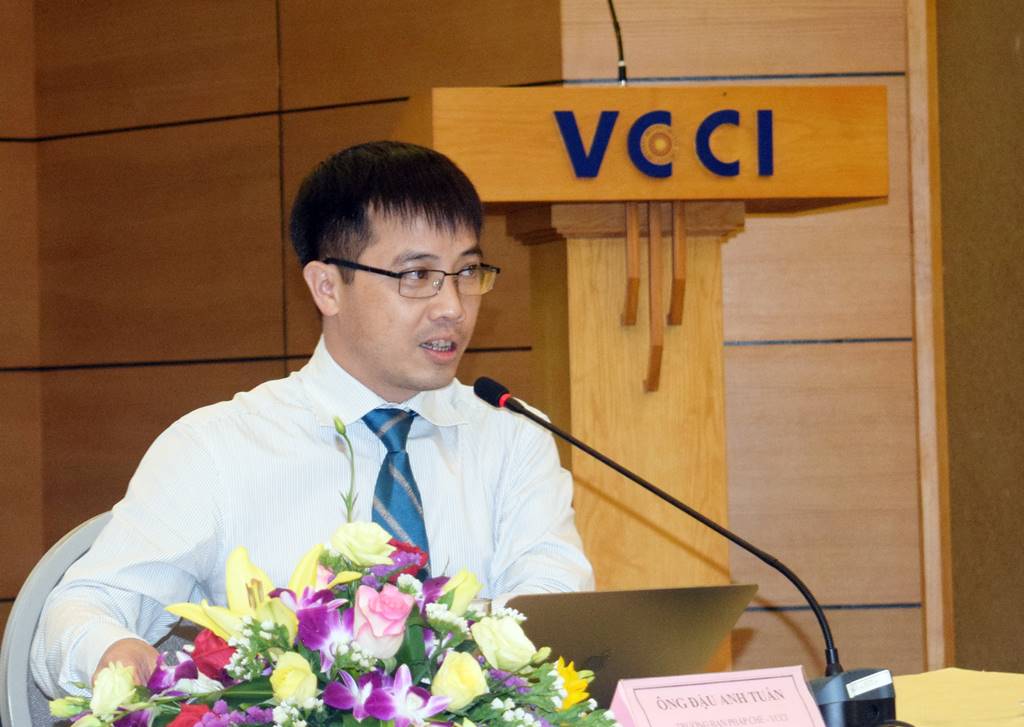Ông Đậu Anh Tuấn - Trưởng ban pháp chế (thuộc Phòng Thương mại và Công nghiệp Việt Nam - VCCI)