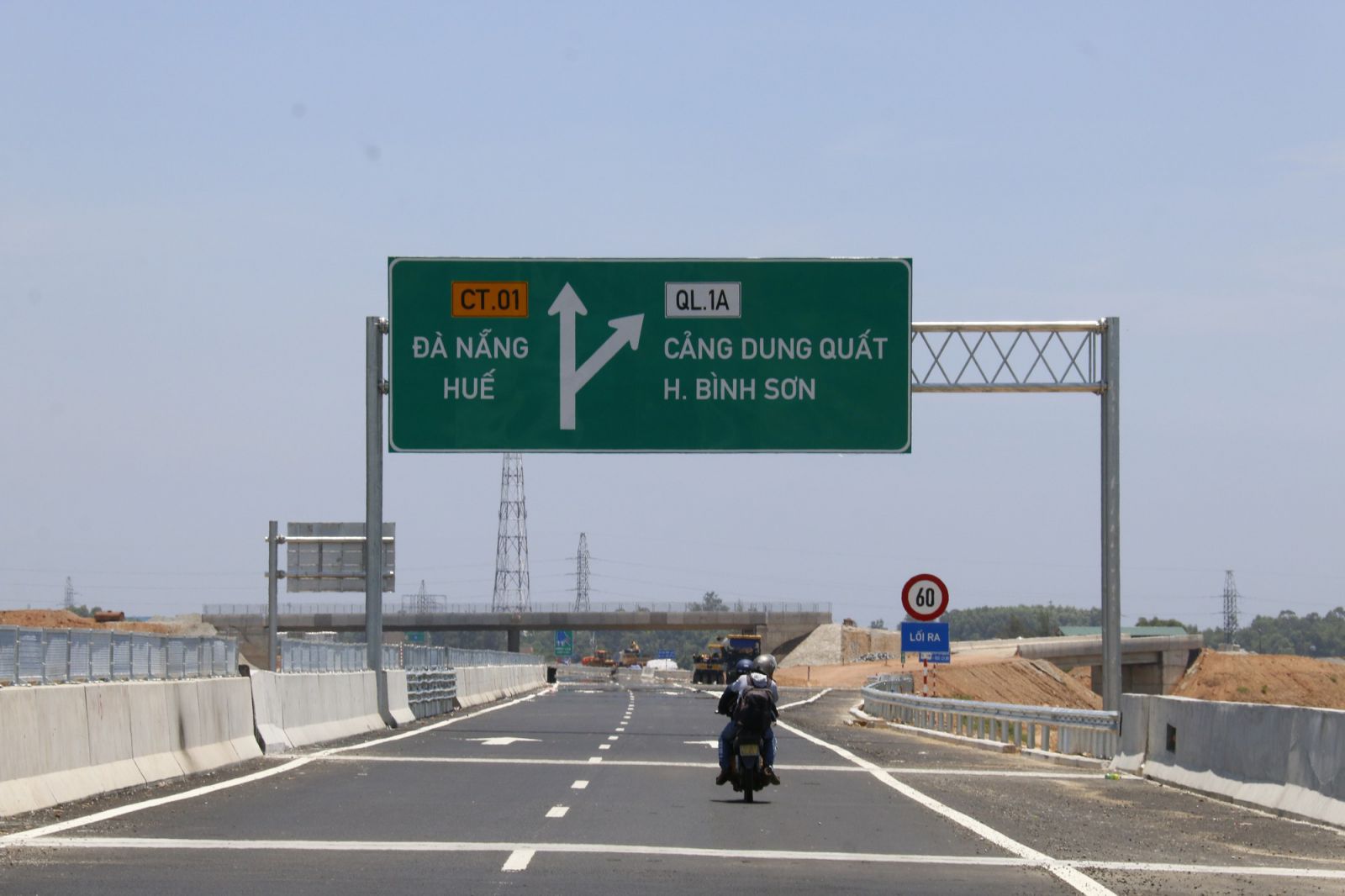 Cao tốc Đà Nẵng - Quảng Ngãi có tổng chiều dài 139, 204 km, tổng vốn đầu tư hơn 34.500 tỷ đồng