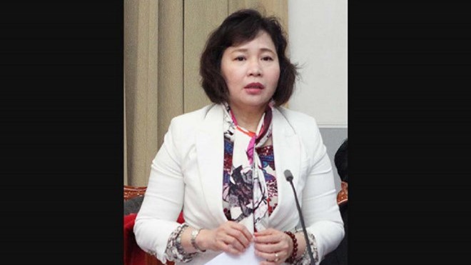Bị can Hồ Thị Kim Thoa, cựu Thứ trưởng Bộ Công thương, người trực tiếp ký 2 văn bản chỉ đạo khiến Tổng công ty Sabeco bán rẻ 