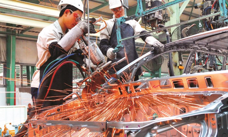 Công nghiệp hỗ trợ Việt Nam tuy đã có những bước tiến nhất định, song vẫn là ngành chậm phát triển.