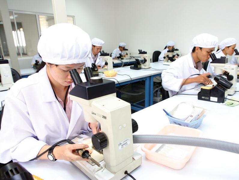 Dòng vốn FDI là động lực quan trọng thúc đẩy kinh tế Việt Năm tăng trưởng năng động trong hơn 3 thập kỷ qua.