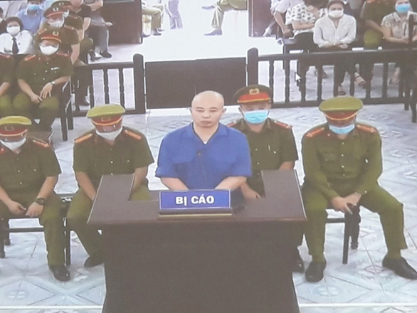 Cơ quan CSĐT Công an TP Thái Bình vừa hoàn tất kết luận điều tra, chuyển hồ sơ sang Viện kiểm sát cùng cấp để đề nghị truy tố Nguyễn Xuân Đường cùng con nuôi Tiến 