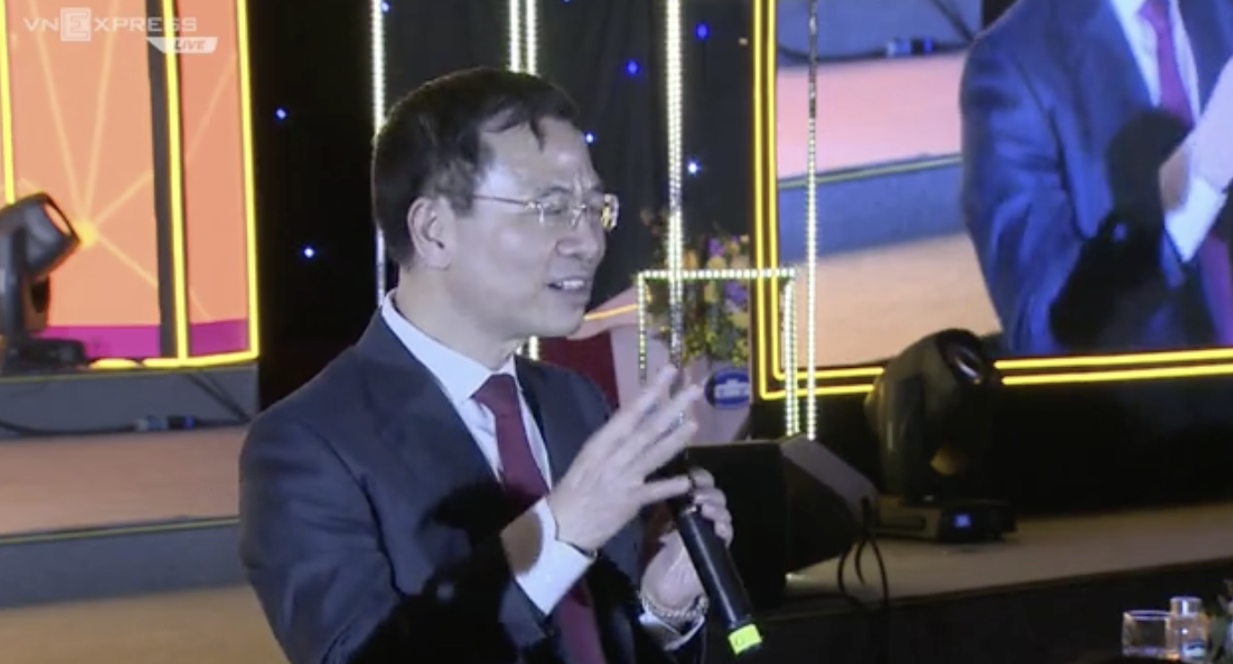  Bộ trưởng Bộ Thông tin Nguyễn Mạnh Hùng tại Tại Diễn đàn Quốc gia Doanh nghiệp Công nghệ số.