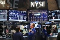 Thị trường chứng khoán Mỹ chưa dứt cơn “co giật”