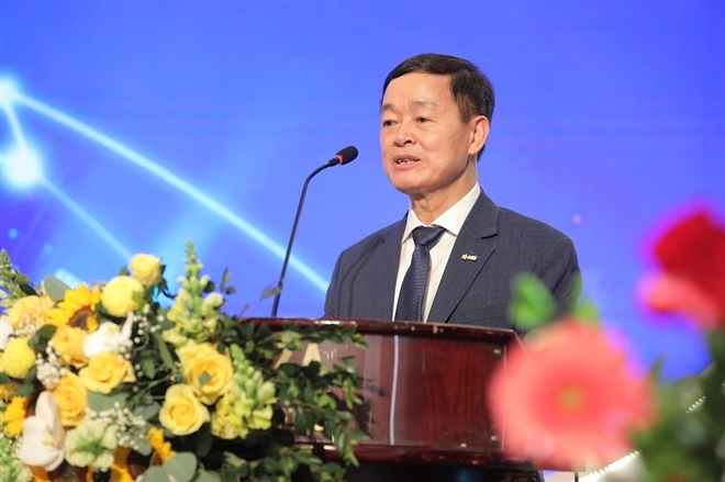 Ông Lê Hữu Đức - Chủ tịch HĐQT MB cho biết, tín dụng MB năm 2020 tăng trưởng 23% so với 2019, tăng trưởng thu nhập từ hoạt động dịch vụ đạt gần 11% so với 2019. 
