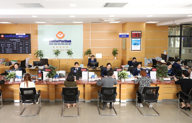 LienVietPostBank đã ra mắt Phòng Giao dịch Số Thông minh (Digital Branch) mang tới cho khách hàng trải nghiệm khác biệt hoàn toàn so với các phòng giao dịch ngân hàng truyền thống.
