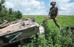 Chiến sự Nga- Ukraine: Ukraine tìm “lỗ hổng” để phản công Nga