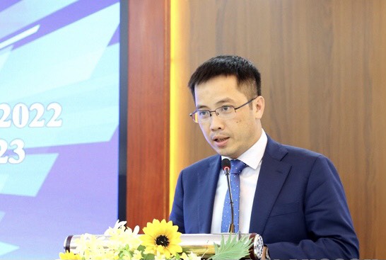 Ông Đậu Anh Tuấn, Phó Tổng Thư ký, Trưởng Ban Pháp chế VCCI phát biểu tại Hội nghị