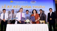 Vietnam Airlines và Vinamilk trao thỏa thuận hợp tác chiến lược