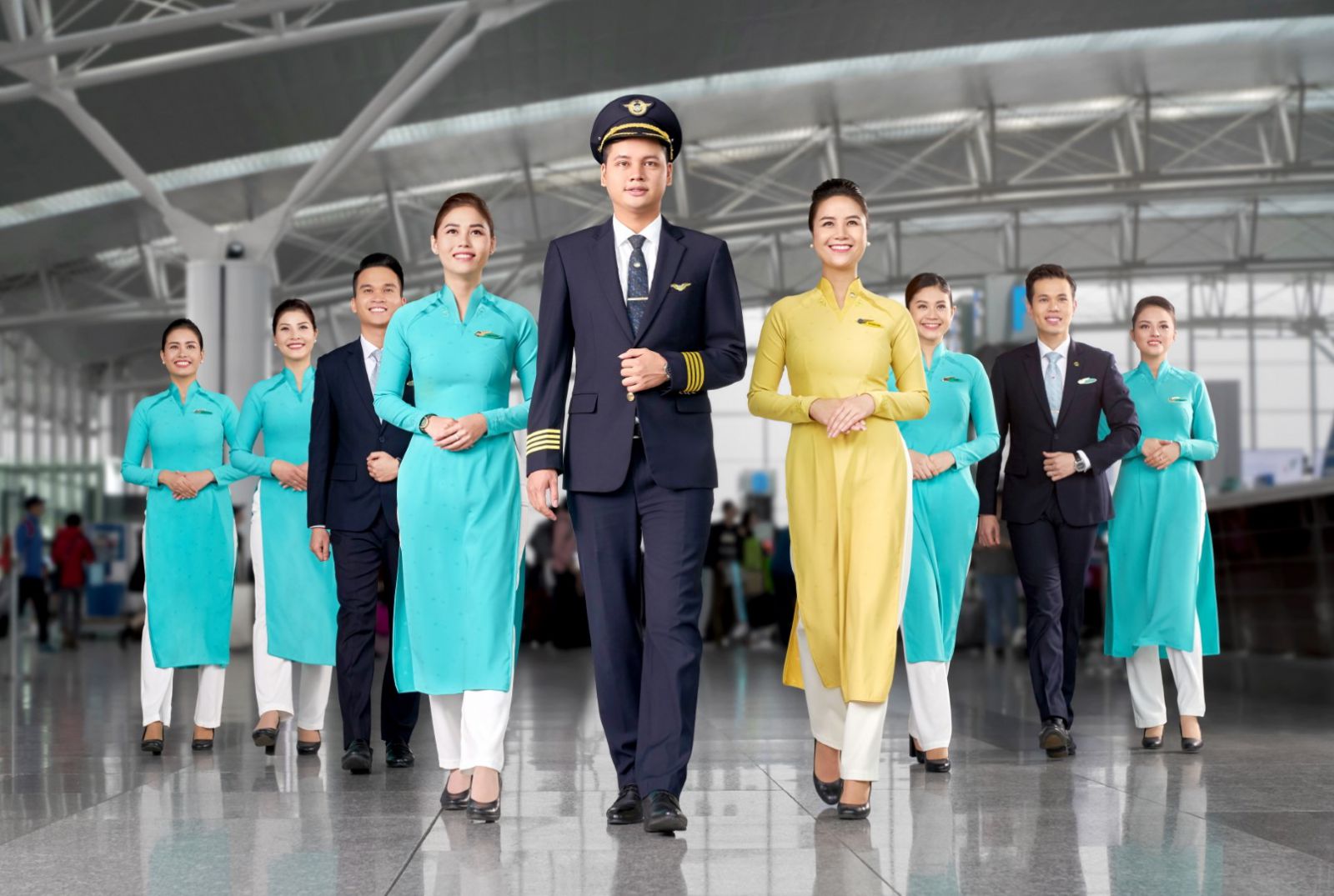 Vietnam Airlines vượt qua những thách thức từ môi trường kinh doanh