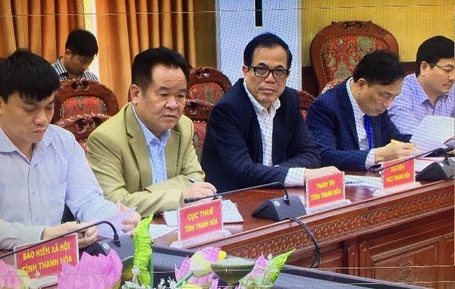 Nguyễn Văn Đệ, Chủ tịch HHDN tỉnh Thanh Hóa và ông Nguyễn Thanh Tiêu, Giám đốc VCCI Thanh Hóa cùng tham dự buổi tiếp doanh nghiệp