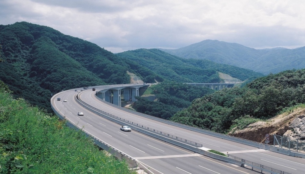 Cầu Cẩm Y1, Dự án đường cao tốc Hạ Long – Vân Đồn (Quảng Ninh). (Ảnh: Công ty Thái Yên)