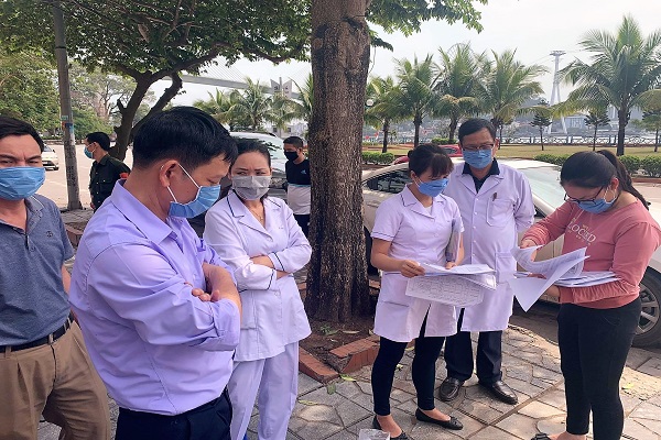 Công tác kiểm soát dịch bệnh COVID - 19 tại Quảng Ninh đang được triển khai đồng bộ, quyết liệt. Ảnh Lê Cường