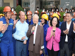 Tổng Bí thư Nguyễn Phú Trọng thăm cán bộ Công ty cổ phần Than Vàng Danh, Quảng Ninh
