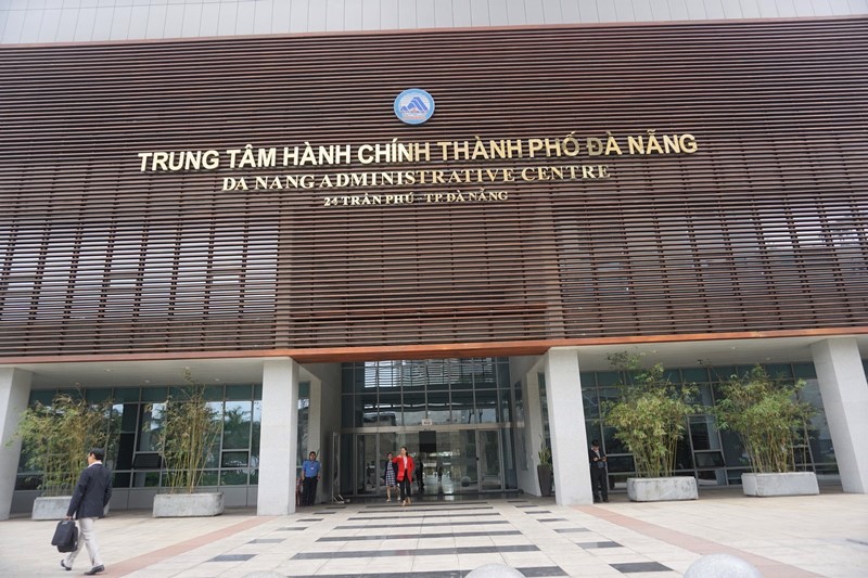4 cán bộ lãnh đạo cấp Sở và Chánh Thanh tra thành phố Đà Nẵng nhận kỷ luật về mặt chính quyền do các vi phạm