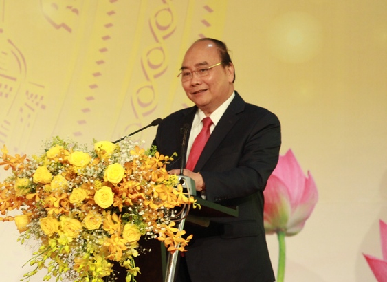 Thủ tướng Nguyễn Xuân Phúc cũng yêu cầu Nghệ An cần phải tăng gấp đôi giá trị phát triển nền kinh tế toàn tỉnh đến năm 2025