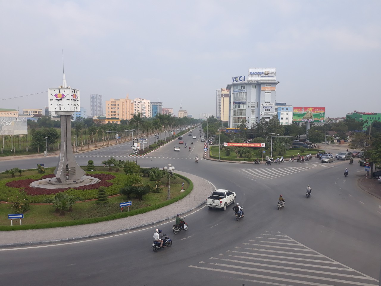 Trong những năm qua, Đảng bộ và nhân dân Nghệ An đã không ngừng nỗ lực, phấn đấu để đưa quê hương của Chủ tịch Hồ Chí Minh ngày càng phát triển