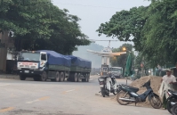 Xe tải trọng biển kiểm soát Lào “đại náo” đường Việt: Ban ATGT tỉnh Nghệ An vào cuộc