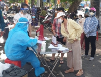 Phong toả nhiều chợ dân sinh, xét nghiệm toàn TP Vinh