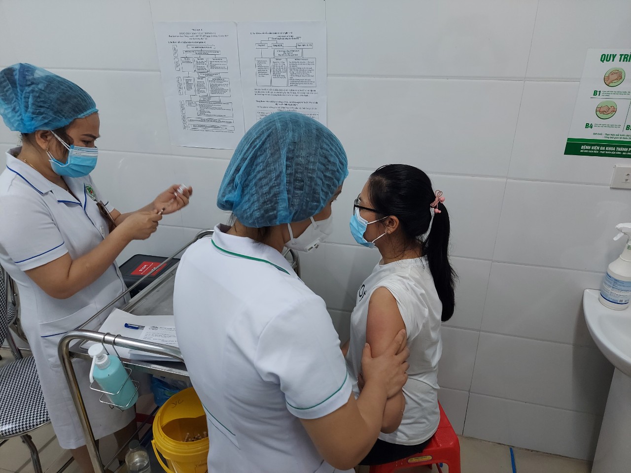 Số liều vaccine tiêm cho người dân ở Nghệ An hiện nay vẫn còn thấp, nhiều nhóm đối tượng trong diện ưu tiên tiêm vẫn chưa nằm trong danh sách đăng ký