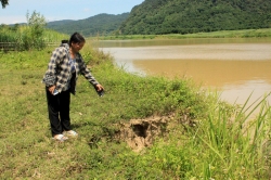 Nghệ An: Dân khốn khổ vì thủy điện tích nước