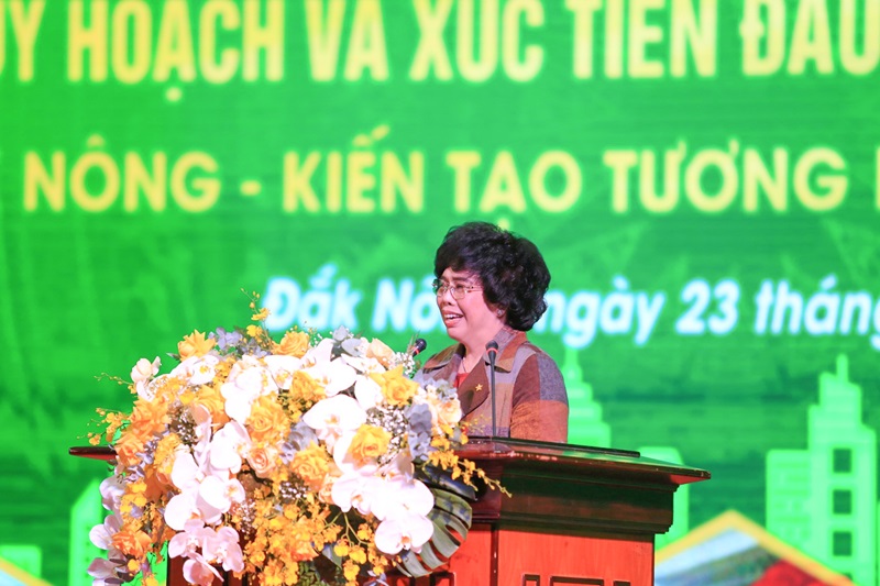Anh hùng lao động Thái Hương, Nhà Sáng lập - Chủ tịch Hội đồng chiến lược Tập đoàn TH phát biểu tại Hội nghị