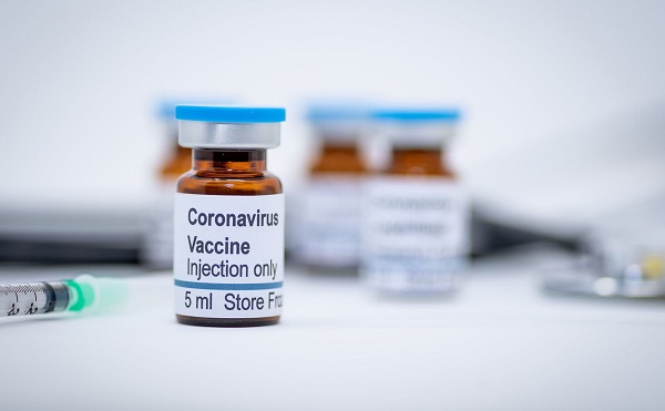 Mỹ đang đẩy nhanh việc thử nghiệm vắc xin chống COVID-19 lên người