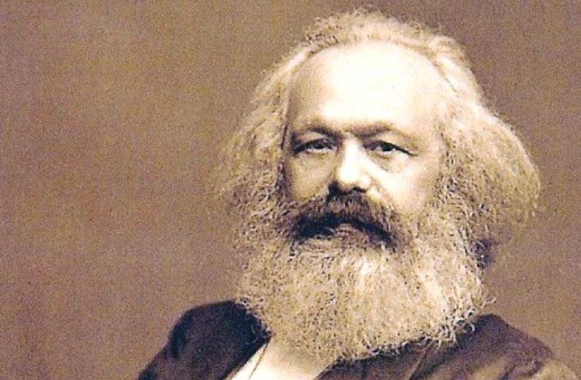 K. Marx - nhà tư tưởng vĩ đại