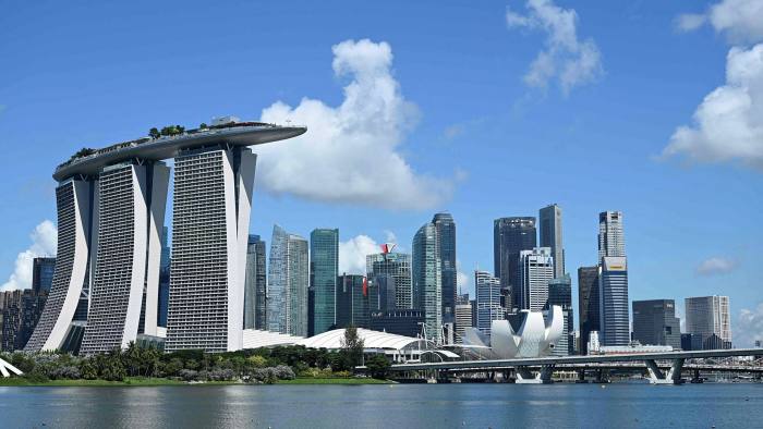 Singapore gắn tiền lương với năng suất nền kinh tế