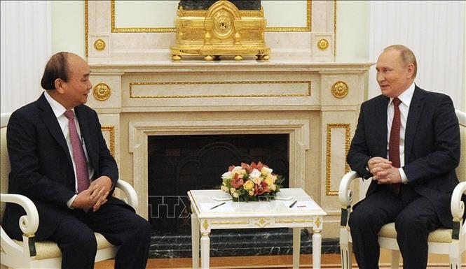 Chủ tịch nước Nguyễn Xuân Phúc hội đàm với Tổng thống V. Putin
