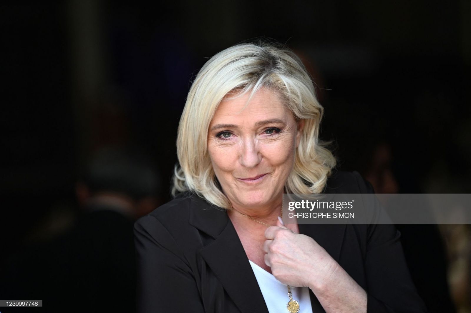 Bà Le Pen sẽ cạnh tranh trực tiếp với Tổng thống Macron trong cuộc bầu cử ngày 27/4 tới