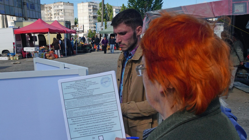 Nga đồng loạt tổ chức trưng cầu dân ý ở Ukraine