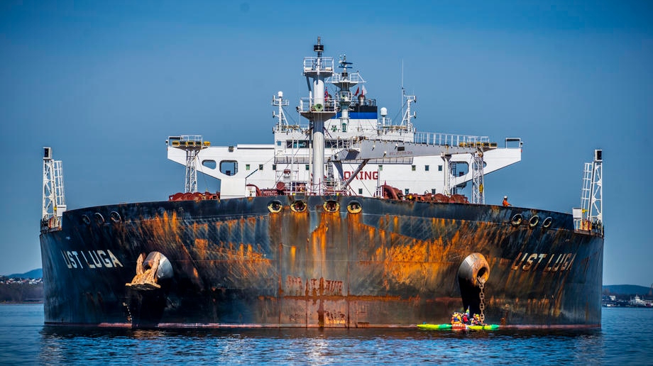 Khoảng 2/3 dầu Nga bán cho EU bằng đường biển