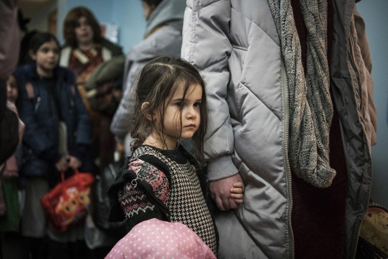 Các nước châu Âu đã tiếp nhận hàng triệu người tị nạn từ Ukraine (Ảnh: AP)