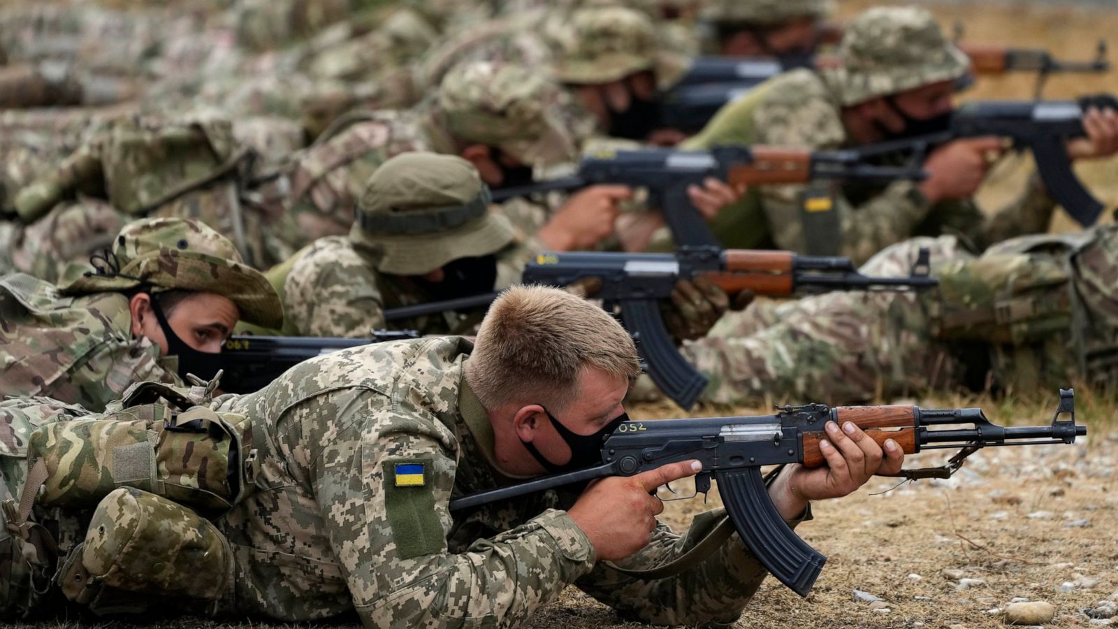 Châu Âu sẽ huấn luyện 30.000 binh sĩ Ukraine