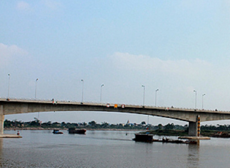Vận tải hàng hóa đường thủy nội địa trên sông Đào Nam Định