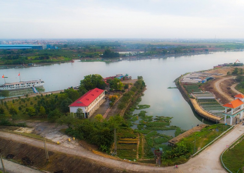 Theo chủ trương đầu tư được phê duyệt, thành phố sẽ xây dựng cầu vượt sông Thái Bình tại vị trí cuối đường Bùi Thị Xuân sang phường Nam Đồngp/- cầu Bùi Thị Xuân (Ảnh: Báo Hải Dương)