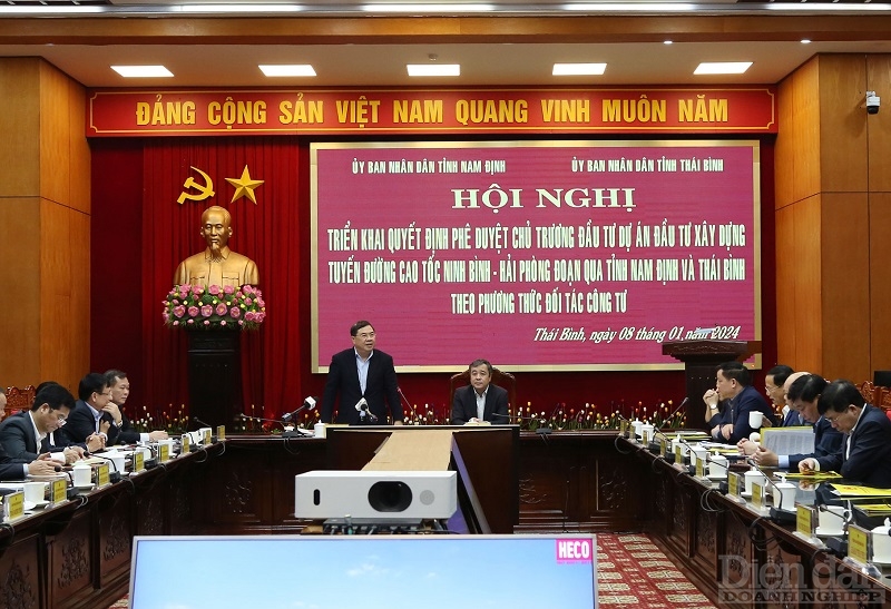 Hội nghị Công bố Quyết định phê duyệt chủ trương đầu tư Dự án xây dựng tuyến đường cao tốc Ninh Bình - Hải Phòng, đoạn qua tỉnh Nam Định và Thái Bình