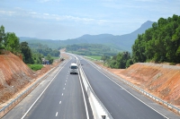 TIN NÓNG CHÍNH PHỦ: Thống nhất chủ trương nghiên cứu đầu tư hai tuyến đường tại Quảng Nam, Kon Tum