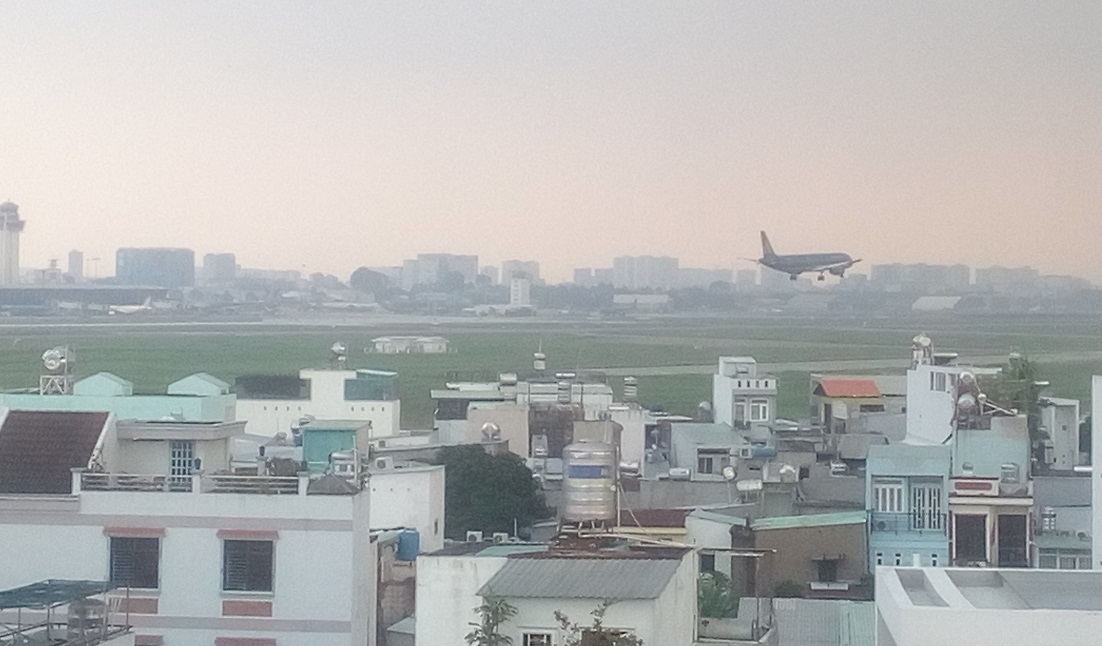 Đề xuất 150 tỷ đồng chống ngập khu sân bay Tân Sơn Nhất