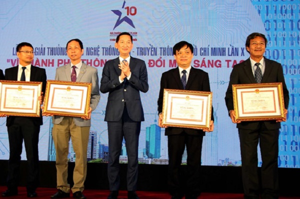Lễ Vinh danh các doanh nghiệp xuất sắc trong ngành CN-TT TP.HCM năm 2018