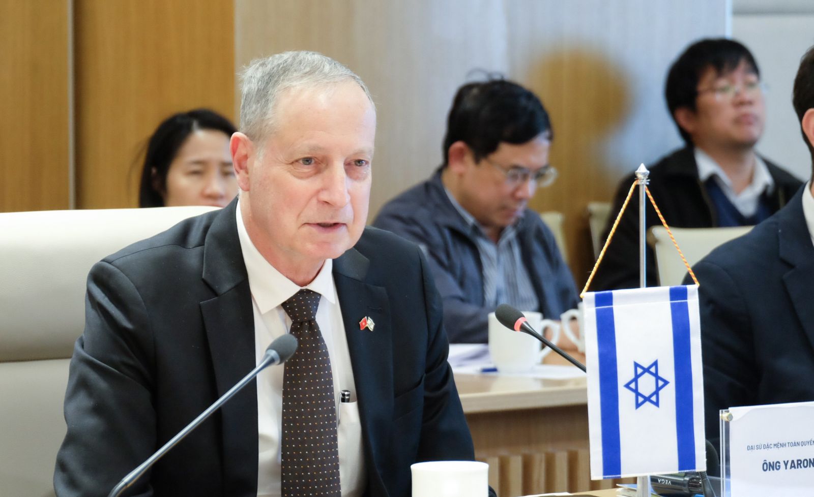Ông Yarron Mayer - Đại sứ đặc mệnh toàn quyền Israel tại Việt Nam