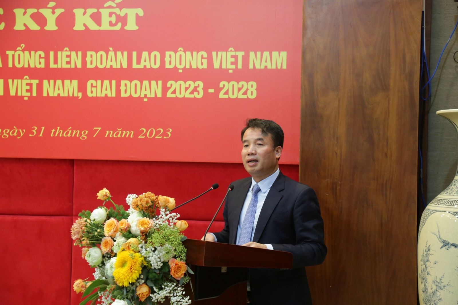Tổng Giám đốc BHXH Việt Nam Nguyễn Thế Mạnh phát biểu tại buổi lễ