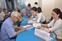 BHXH Bắc Ninh: Hỗ trợ 100% mức đóng BHYT với nhóm từ 60-65 tuổi